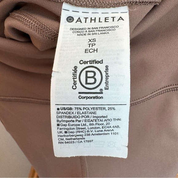 ATHLETA Ultimate Stash Pocket 7" Bike Short High Rise Workout Brown Women's XS - Picture 5 of 6